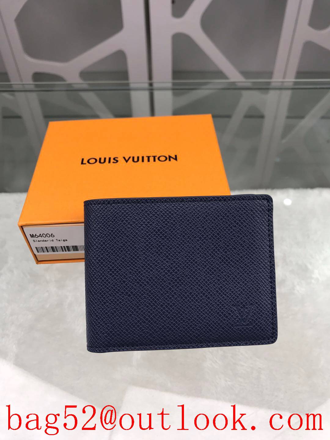 LV Louis Vuitton navy Taiga leather small pocket wallet purse M64006