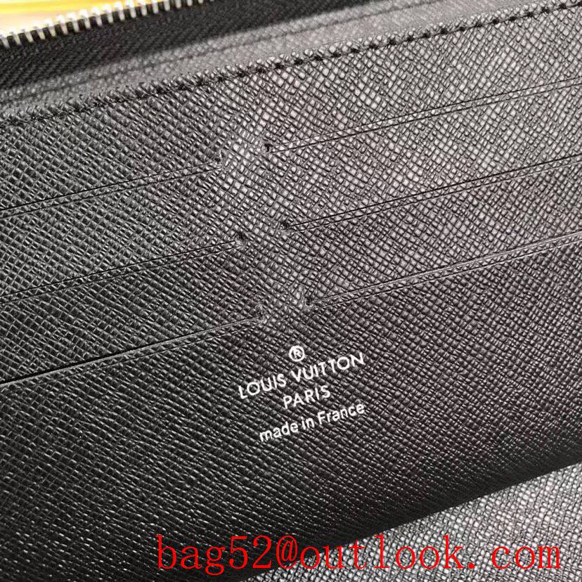 LV Louis Vuitton large zipper badge card hold passport wallet purse N60153