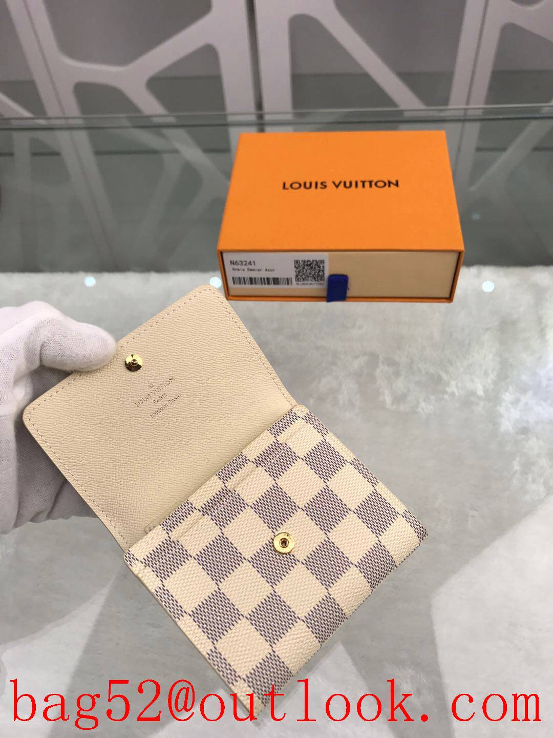 LV Louis Vuitton Anais white damier 3 folded wallet purse N63241