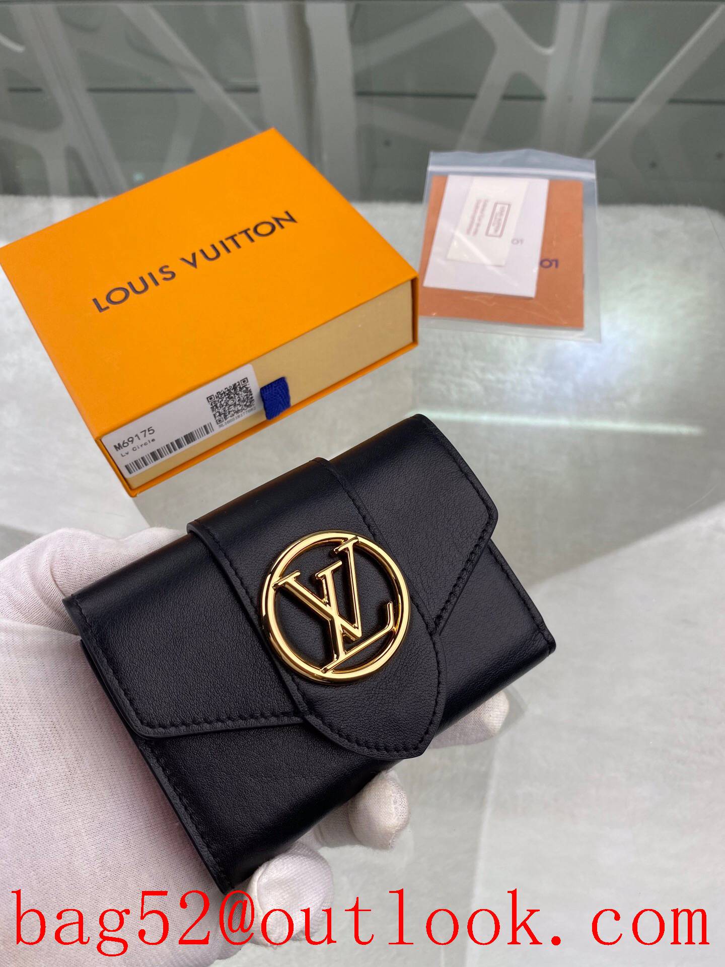 Louis Vuitton Pont 9 short black cowhide lv Circle 3 folded wallet purse M69175