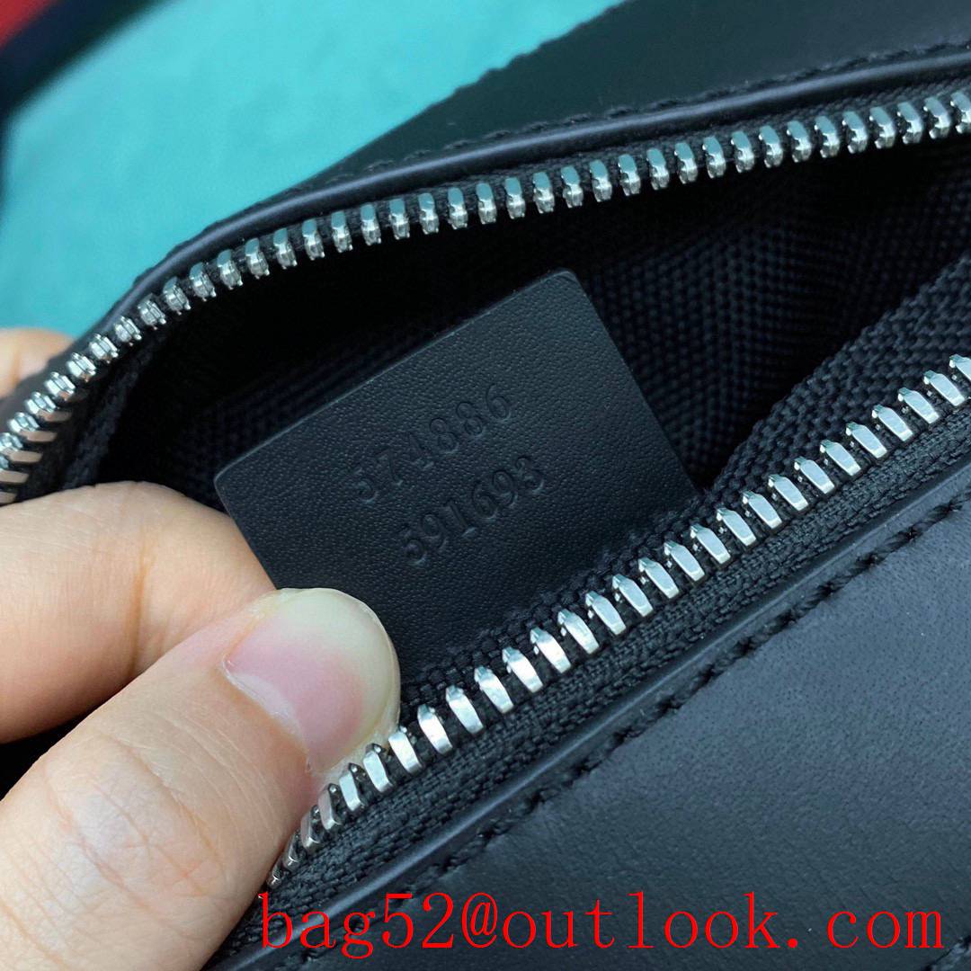 Gucci New camera bag Embossed design with grey font black shoulder handbag