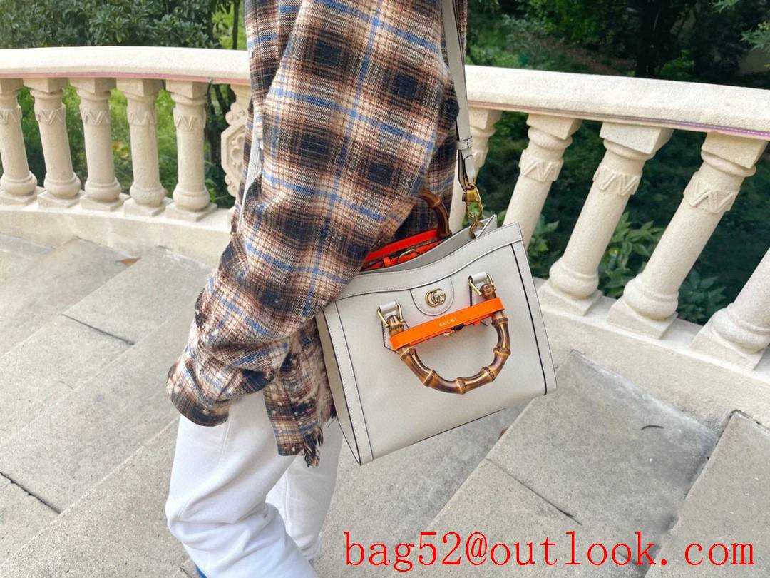 Gucci Diana Bamboo Medium women's white handbag