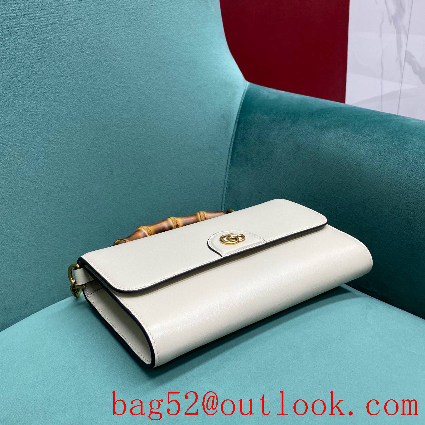 Gucci leather Bamboo chain white shoulder handbag