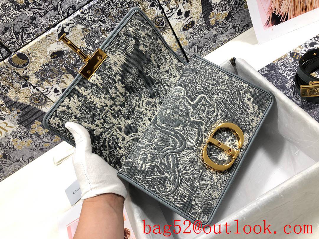 Dior 30 Montaigne embroidered tiger grey Inverted effect Metal 'CD' clasp with antique gold finish shoulder bag