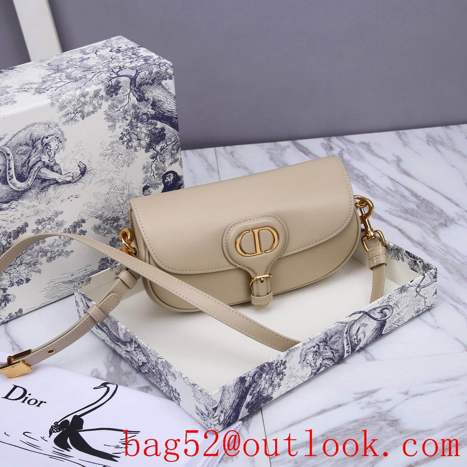 Dior bobby light cream medium underarm shoulder crossbody Calfskin wear-resistant bag