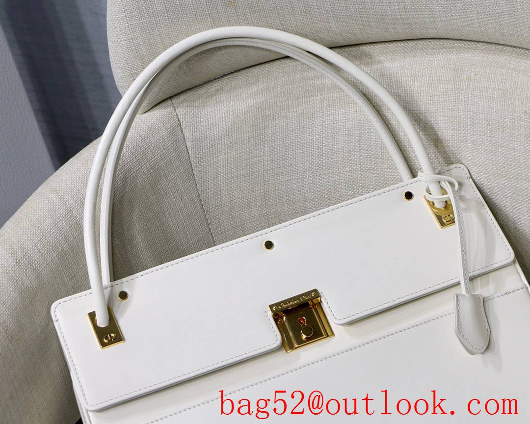 Dior new Parisienne bag Vintage Design Practical Features Smooth Calfskin Closure white handbag