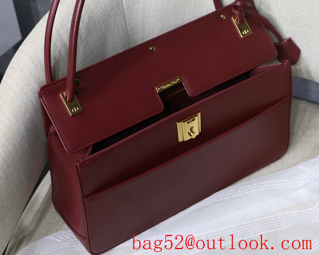 Dior new Parisienne bag Vintage Design Practical Features Smooth Calfskin Closure winered handbag