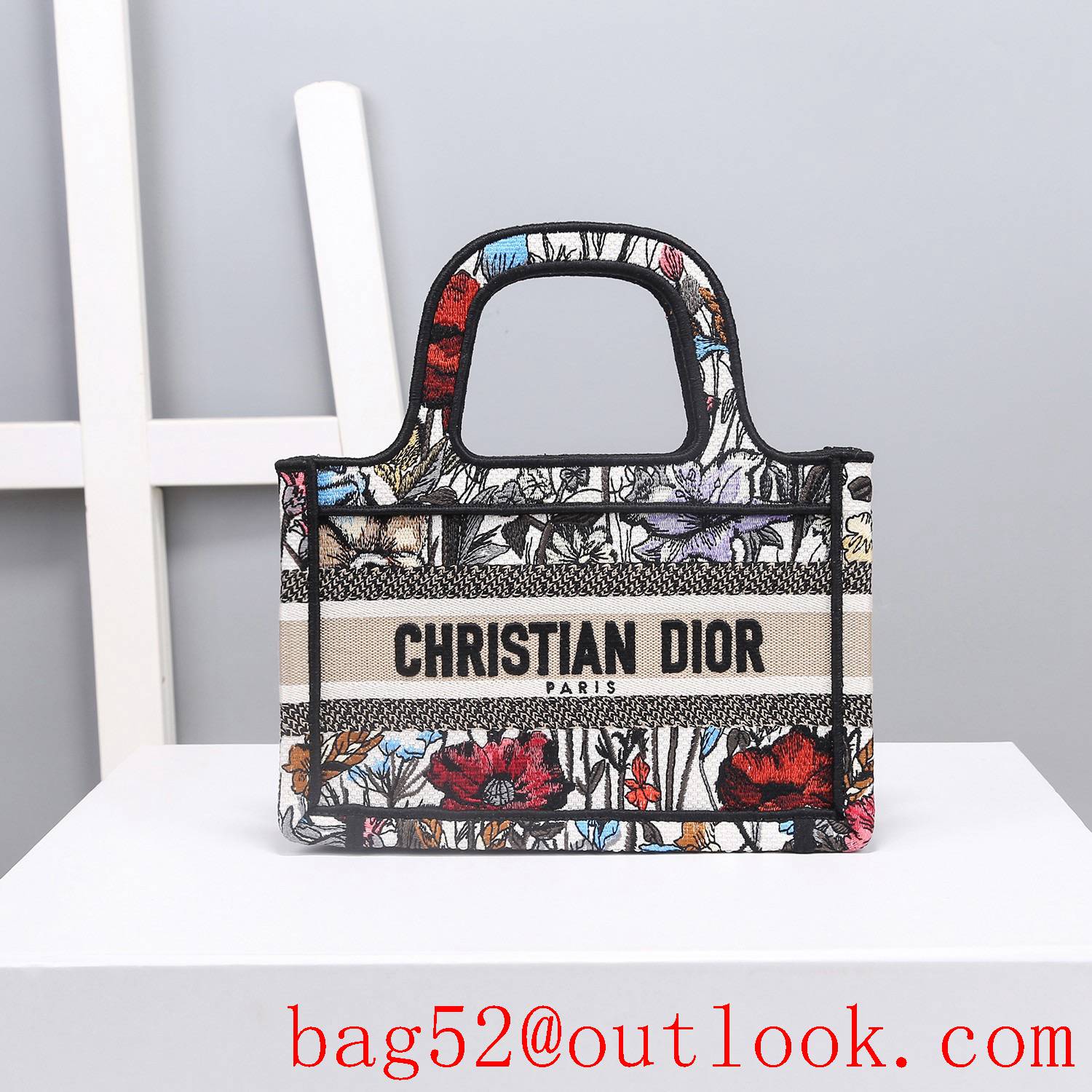 Dior Playful flower embroidery pastoral book tote handbag small bag