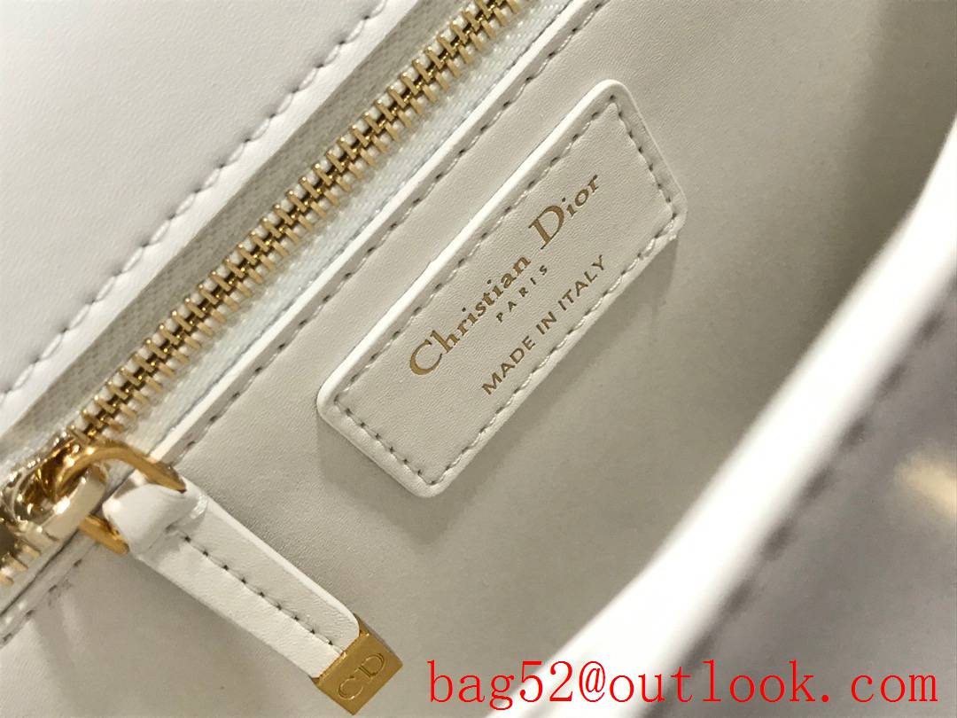 Dior Flat 30 Montaigne flap white Full leather inside and outside shoulder bag