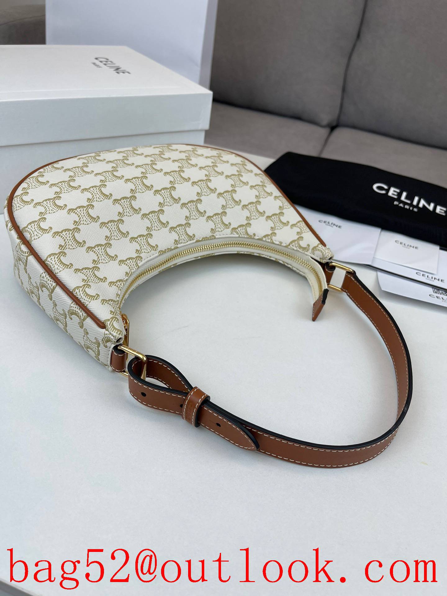 Celine medium New white presbyopia underarm handbag bag