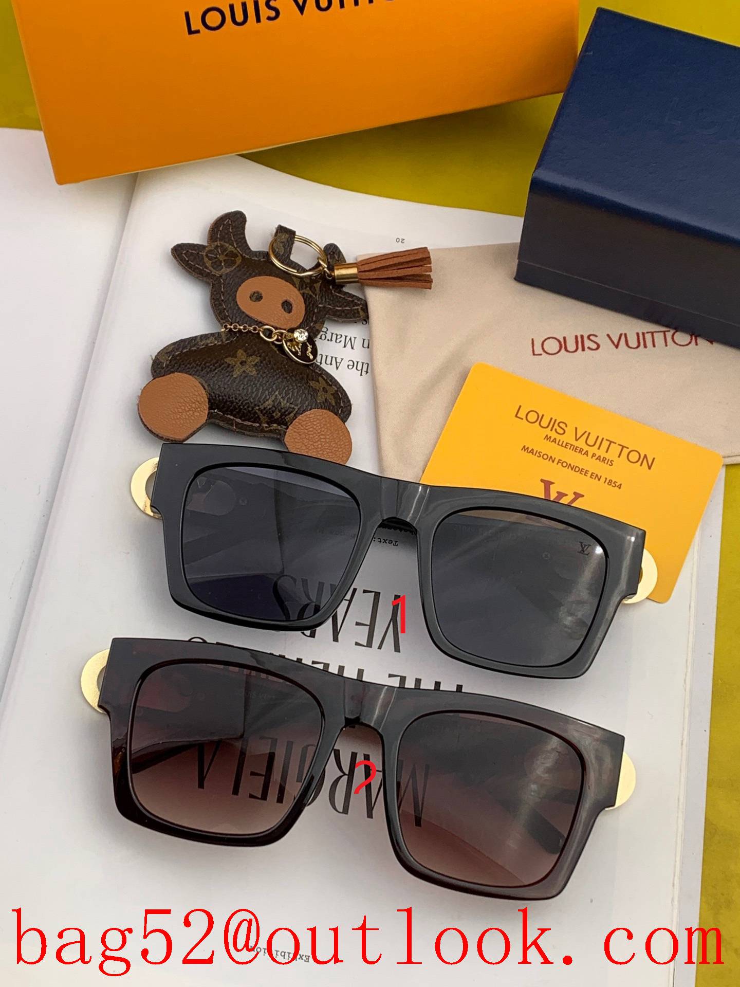 LV Louis Vuitton large frame CD metal logo on surface sunglasses