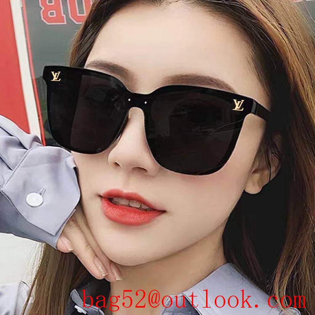 LV Louis Vuitton trendy square sunglasses