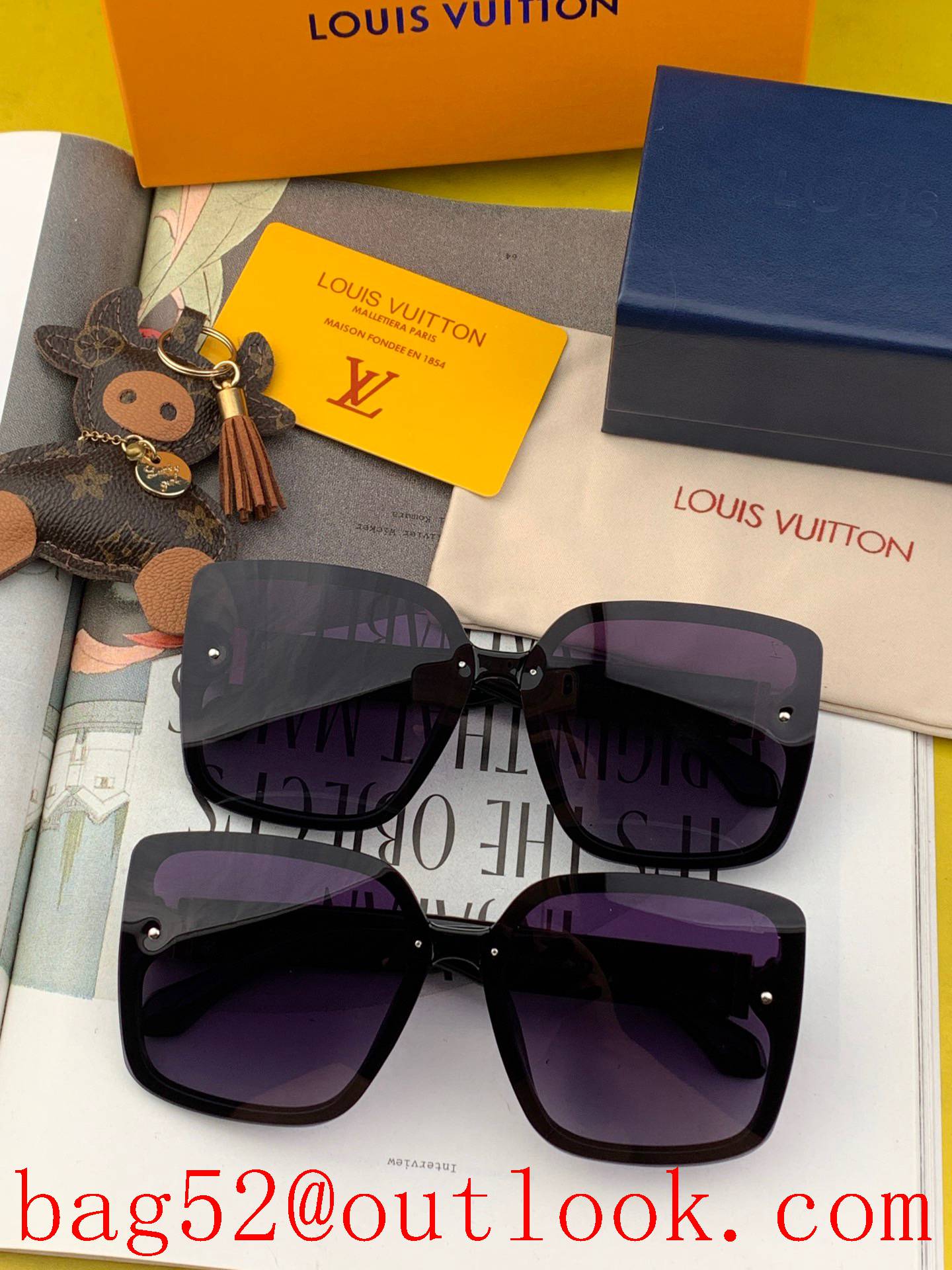 LV Louis Vuitton Classic box sunglasses