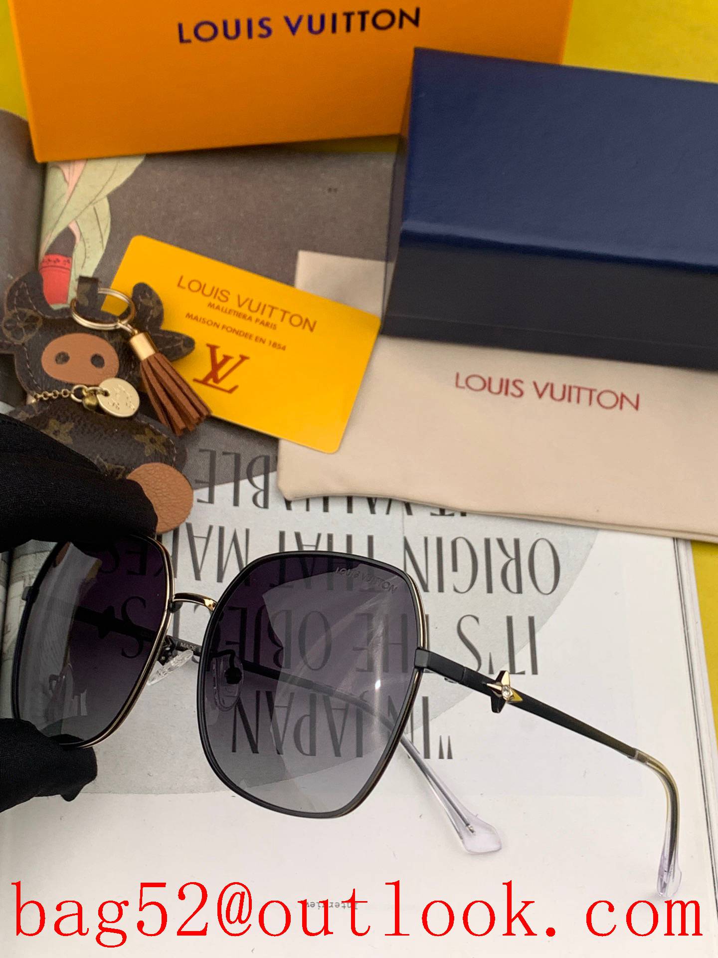 lv Louis Vuitton large-frame sunglasses