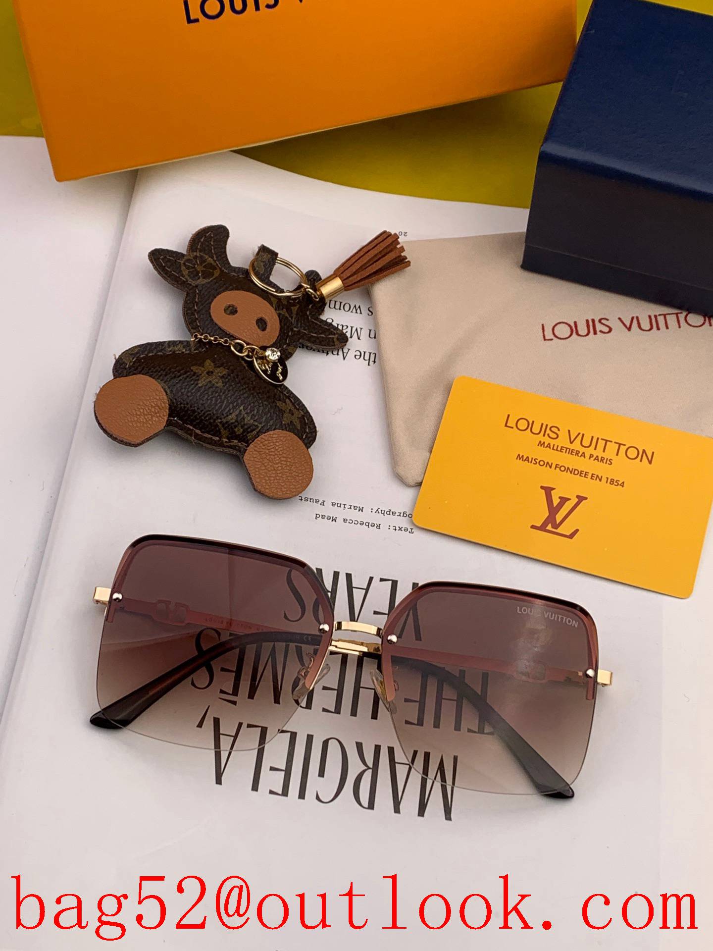 LV Louis Vuitton large frame classic box design Sunglasses