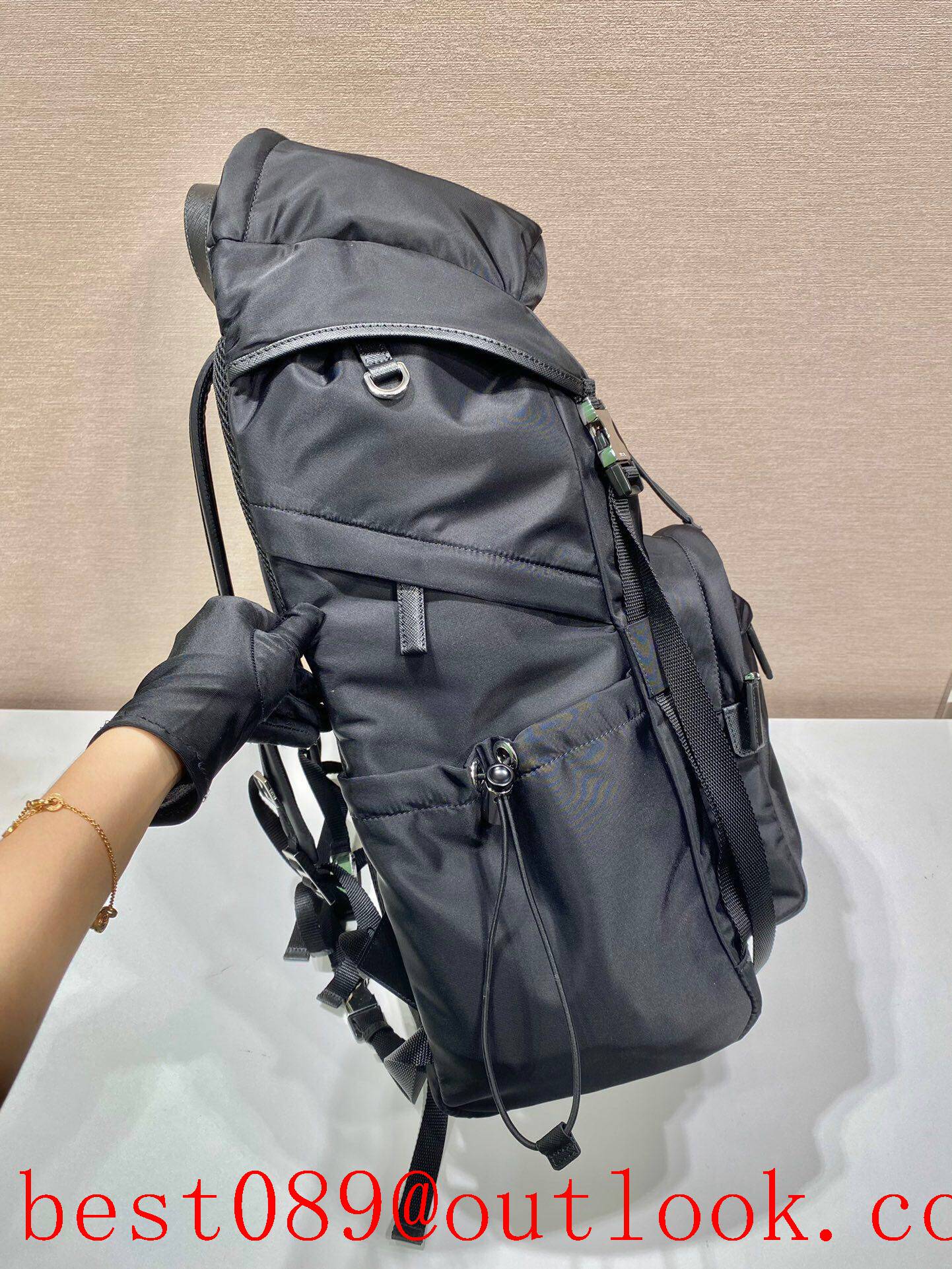 Prada black Re-Nylon large Saffiano leather big space climbing backpack bag 3A copy