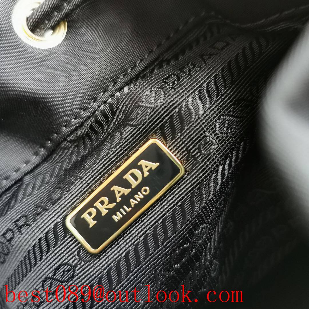 Prada black shoulder handbag imported coarse cross bucket grain cowhide bag 3A copy