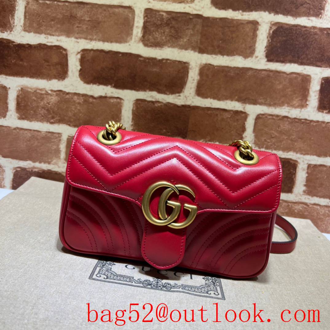 Gucci GG Marmont quilted mini shoulder red bag