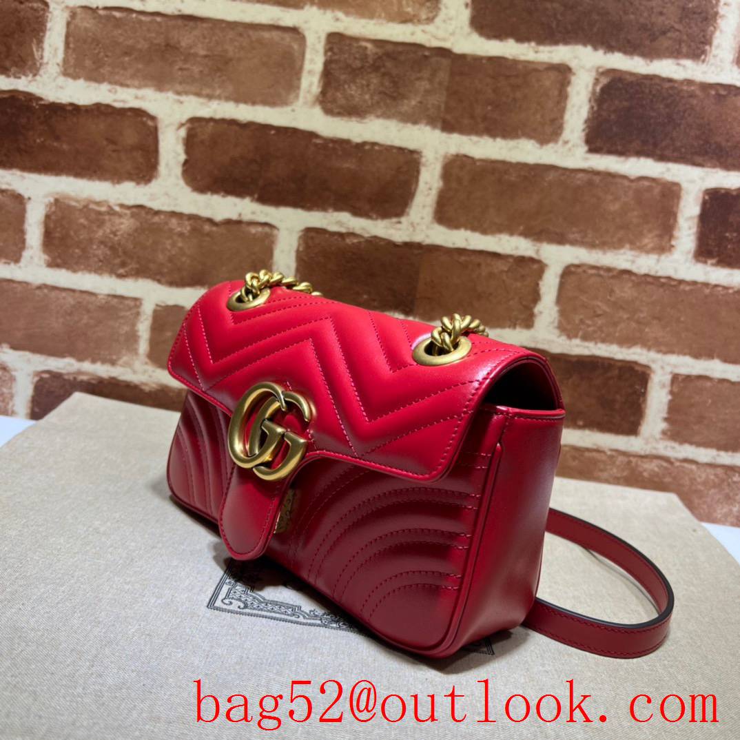 Gucci GG Marmont quilted mini shoulder red bag