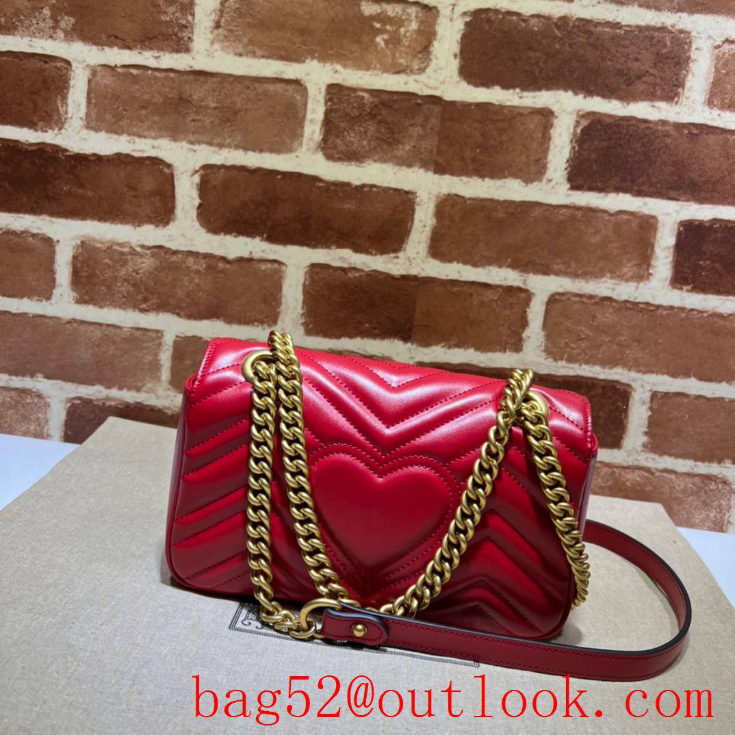 Gucci GG Marmont quilted mini shoulder red bag