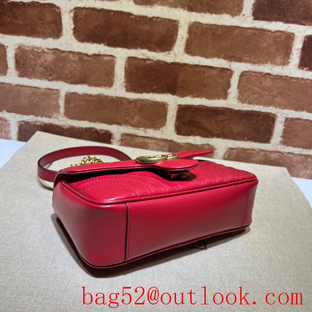 Gucci GG Marmont quilted mini shoulder red bag