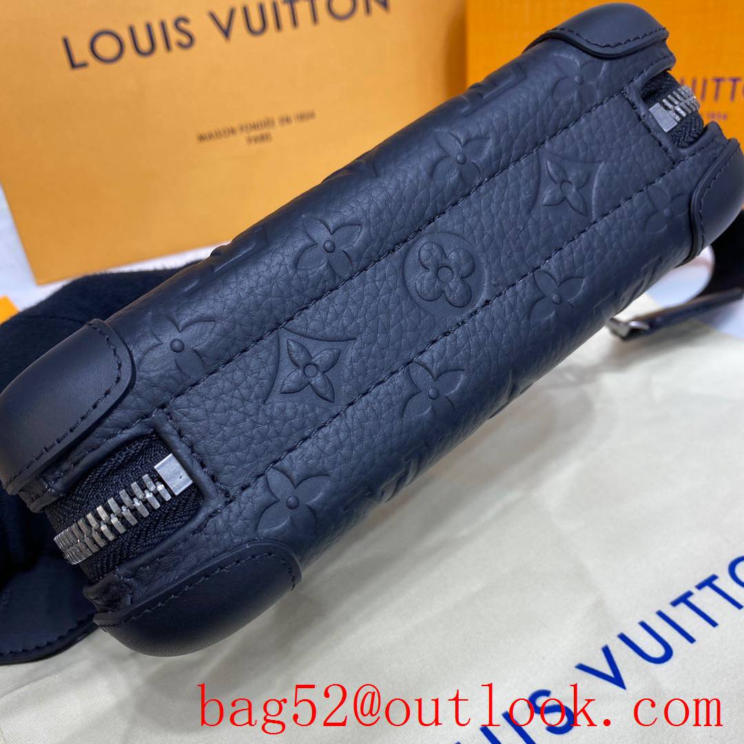 Louis Vuitton LV Men Horizon Clutch Bag with Taurillon Monogram M20439 Black
