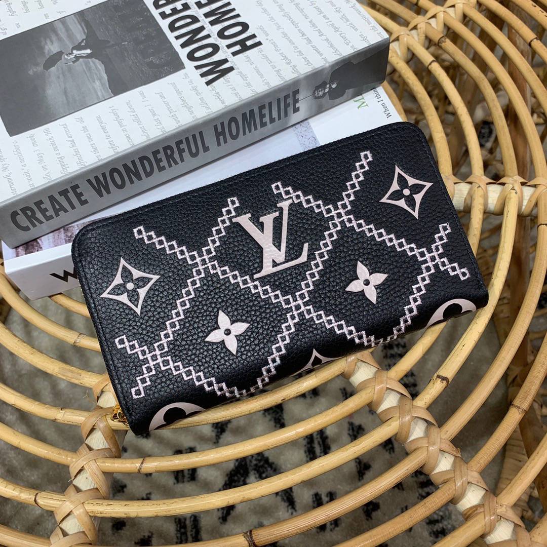 Louis Vuitton LV Monogram Vernis Leather Broderie Zippy Wallet Purse M81141 Black