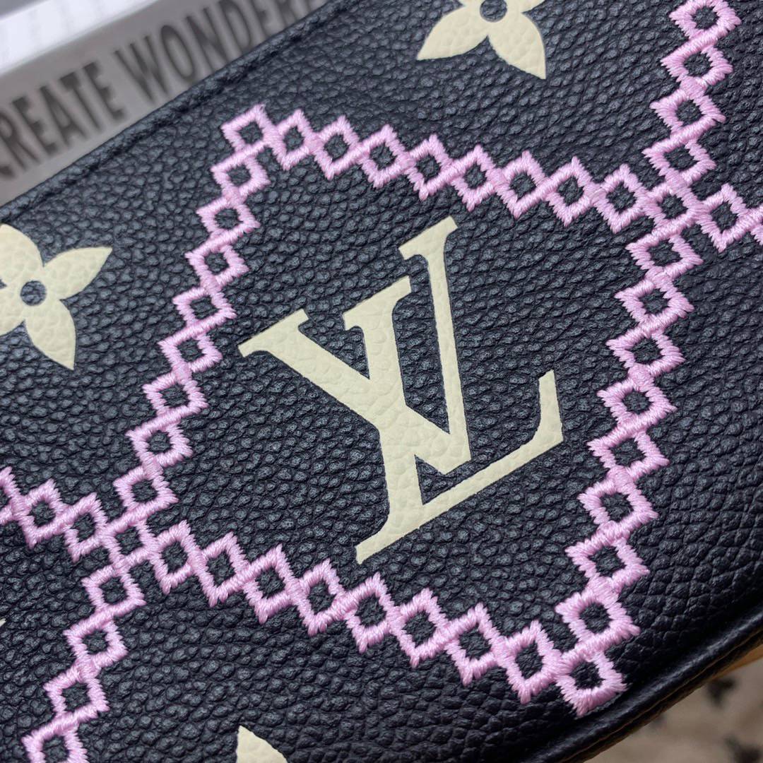 Louis Vuitton LV Mini Pochette Accessoires Clutch Purse Pouch Bag M81140 Black