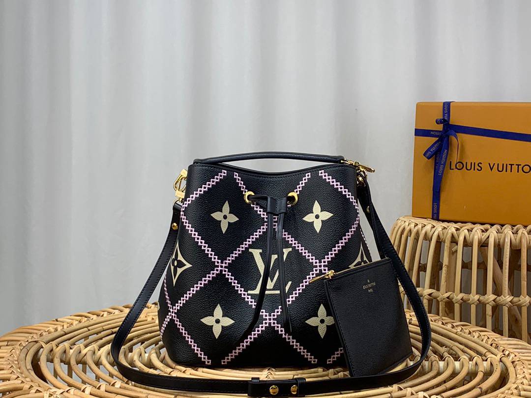 Louis Vuitton LV Neonoe Medium Bucket Bag Handbag in Monogram Empreinte Broderies M46029 Black