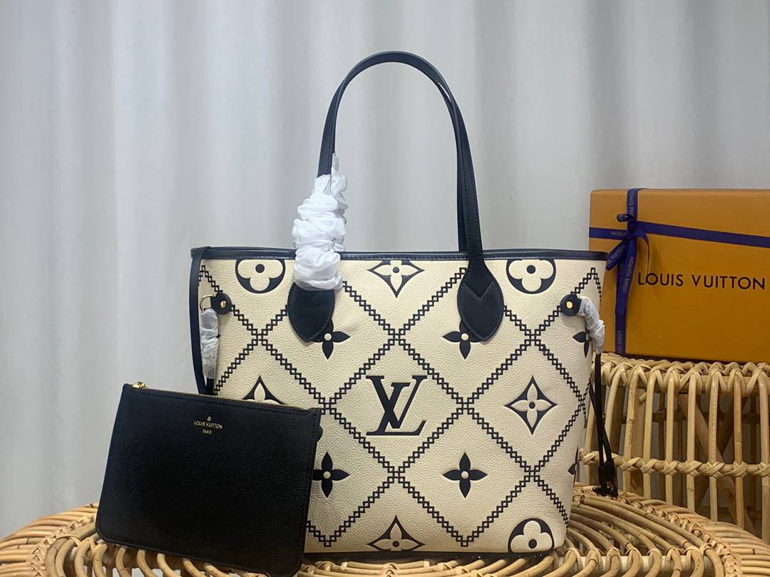 Louis Vuitton LV Neverfull MM Bag Handbag in Monogram Empreinte Leather M46039 Beige