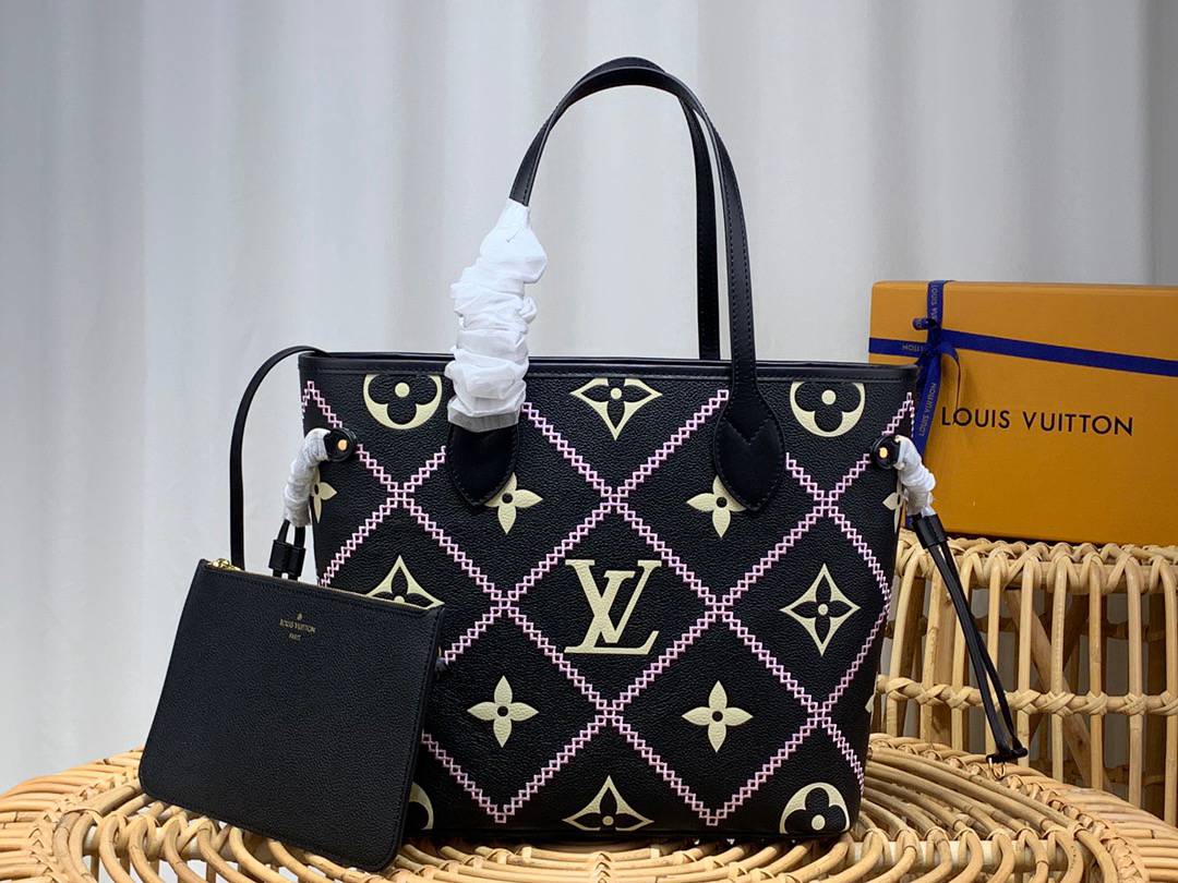 Louis Vuitton LV Neverfull MM Bag Handbag in Monogram Empreinte Leather M46040 Black