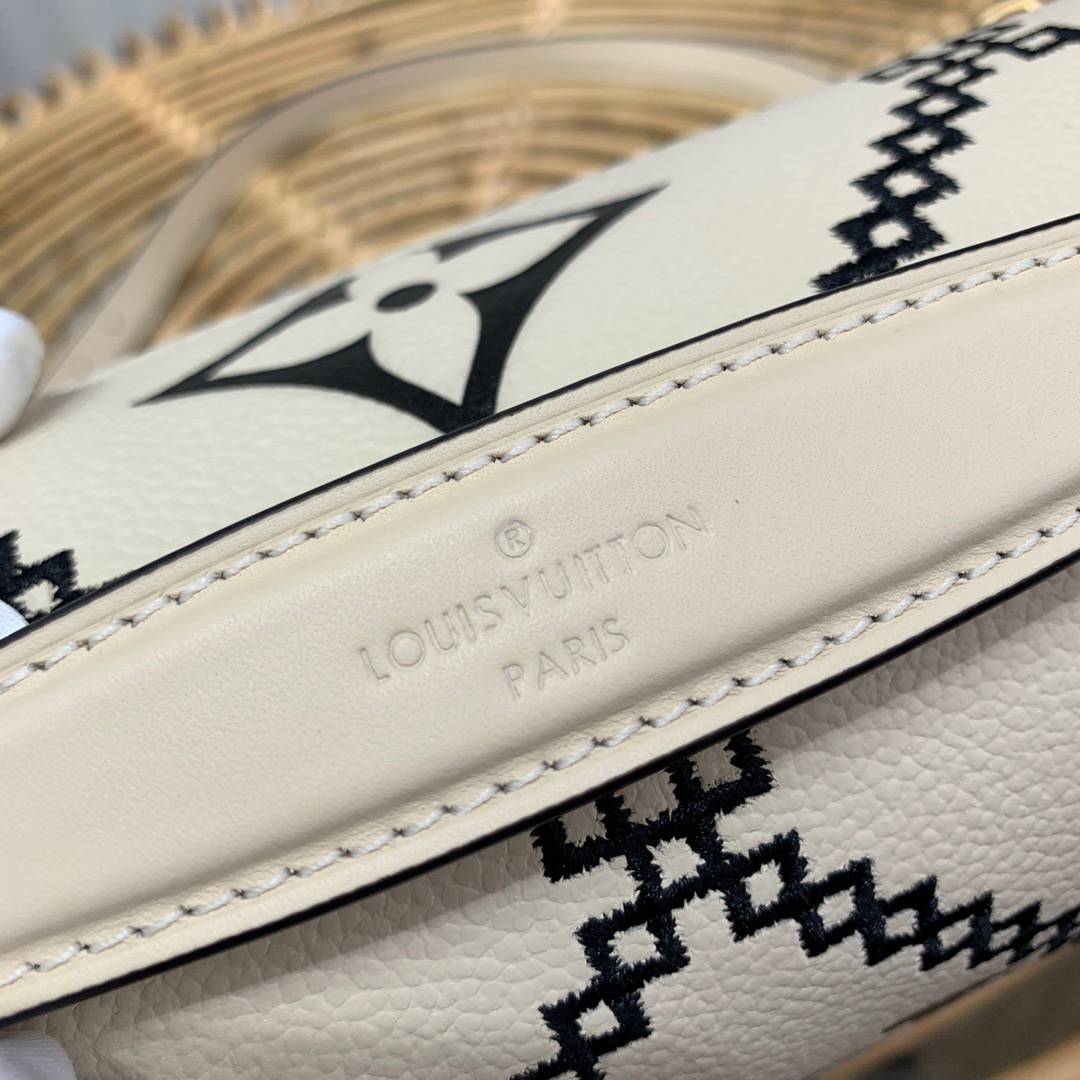 Louis Vuitton LV Pochette Metis Bag Handbag in Monogram Empreinte Leather M46028 Beige