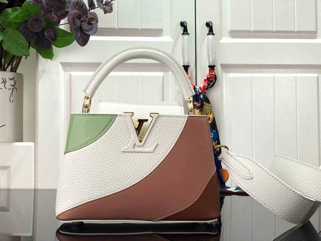 Louis Vuitton LV Taurillon Leather Capucines Mini Bag Handbag M59864 Multicolor