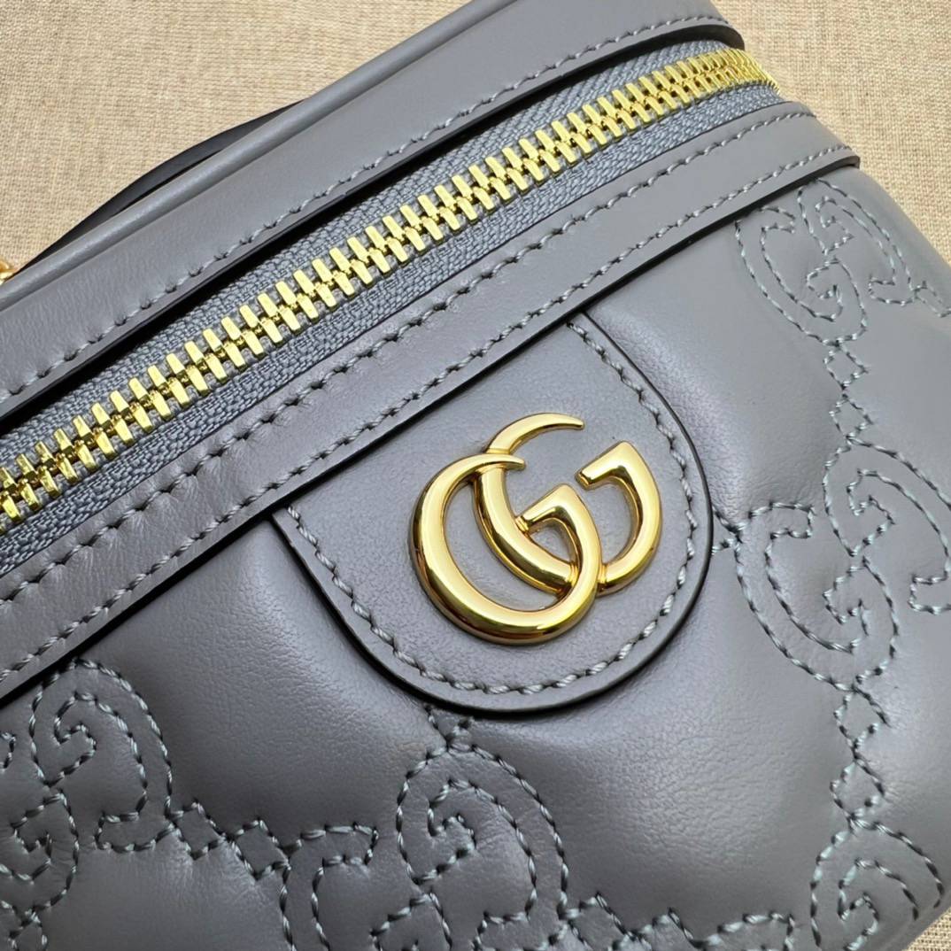 Gucci GG Matelasse Grey Leather Mini Handle 723770 Bag