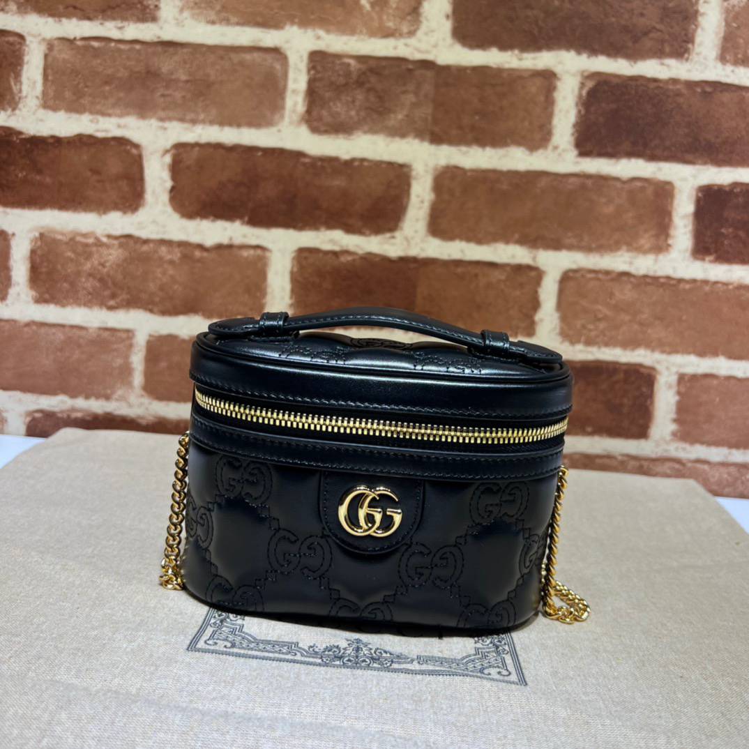 Gucci GG Matelasse Black Leather Mini Handle 723770 Bag