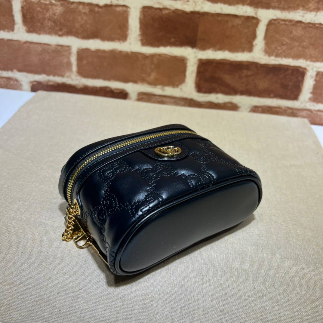 Gucci GG Matelasse Black Leather Mini Handle 723770 Bag