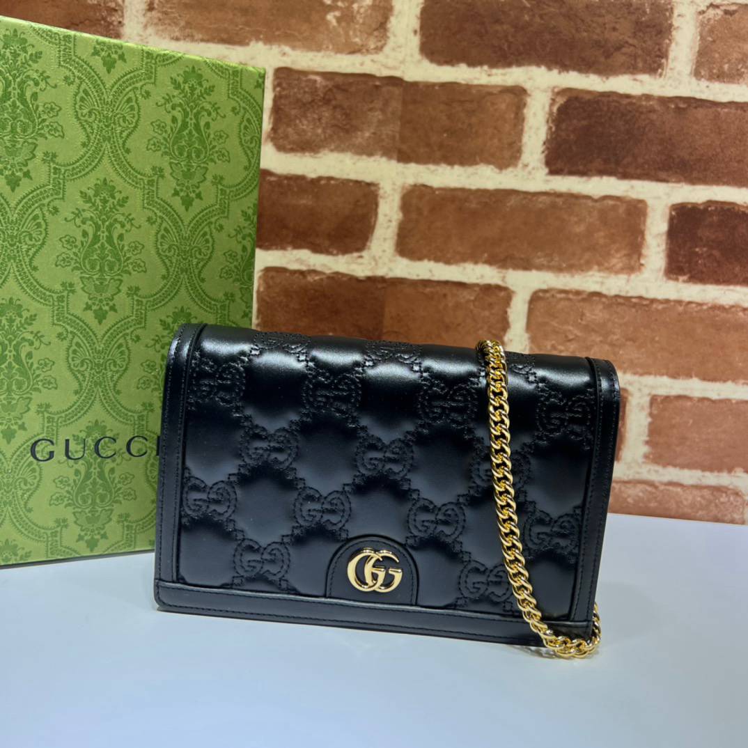 Gucci GG Matelasse Black Leather Chain 723787 Bag