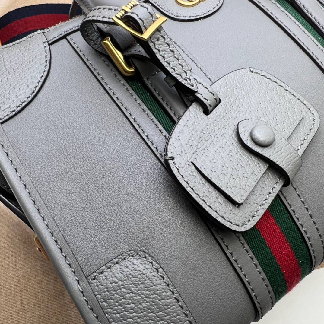 Gucci Grey Leather Handle 715772 Bag