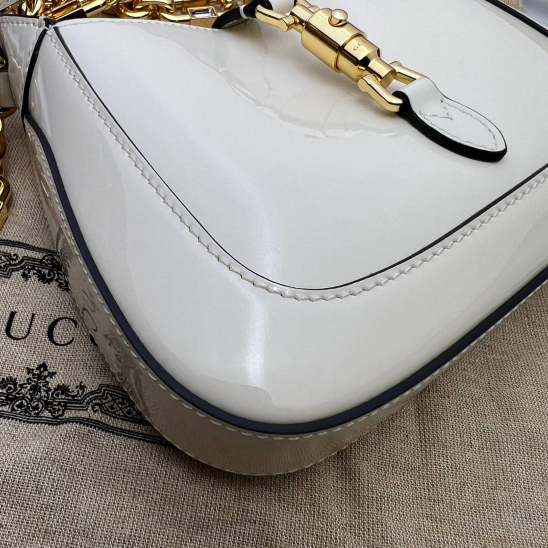 Gucci Jackie 1961 White Patent Leather Mini Shoulder 699651 Bag