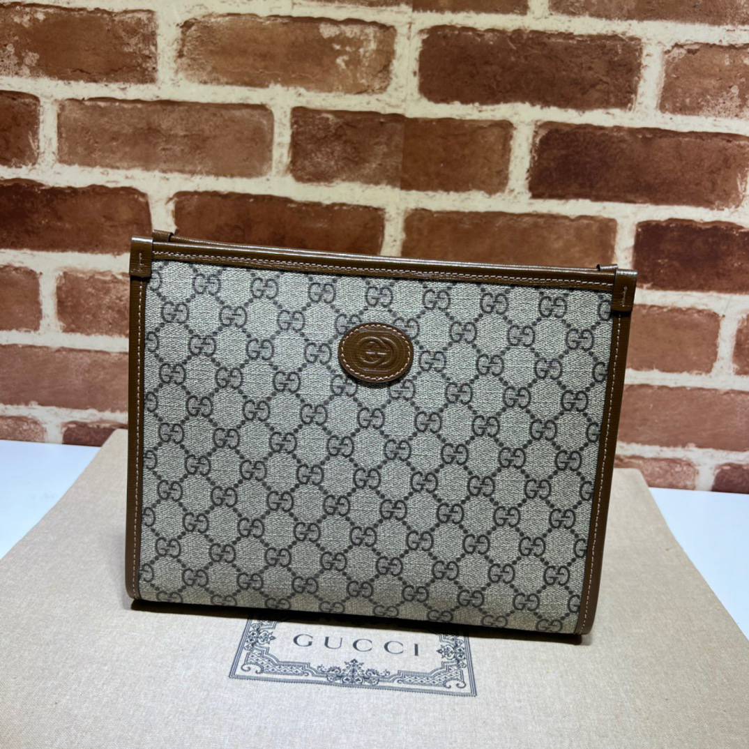 Gucci Beige&Ebony GG Supreme Canvas Beauty Case 672956 Bag with Interlocking G