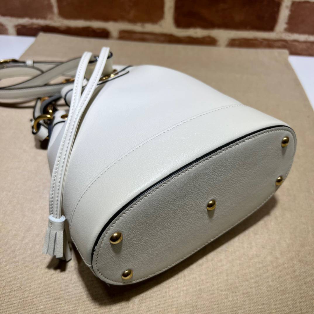 Gucci Gucci Diana White Mini Handle 724667 Bag