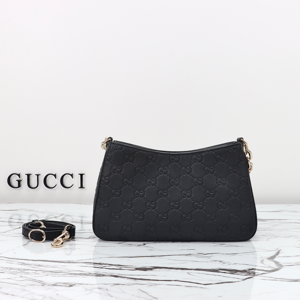 Gucci GG Emblem Real Leather Small Shoulder Bag Handbag 815263 Black