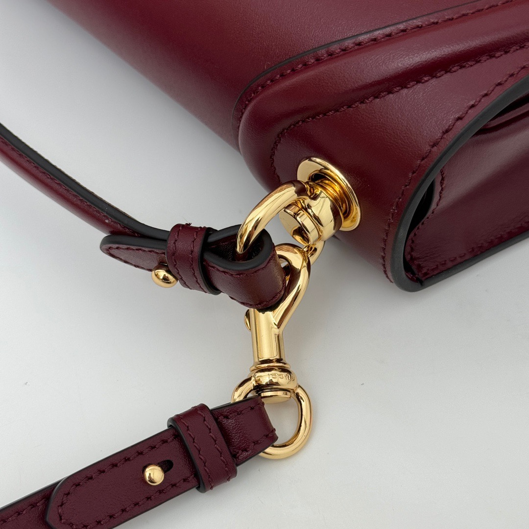 Gucci Blondie Real Leather Shoulder Bag Handbag 815719 Wine