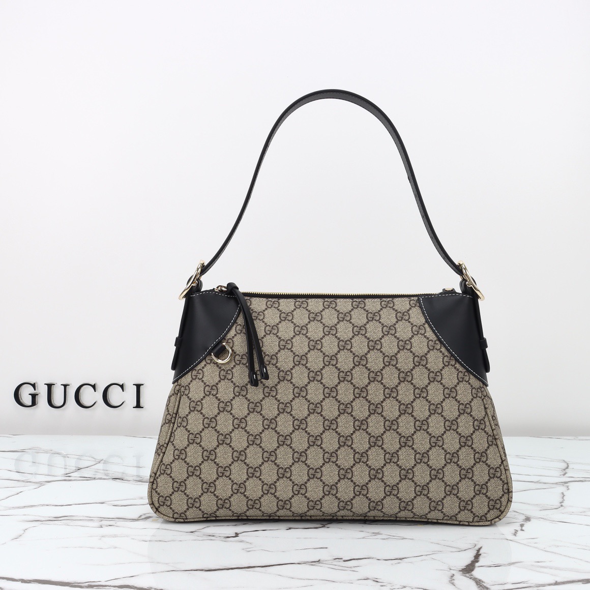 Gucci GG Emblem Large Shoulder Bag Handbag 815217 Black