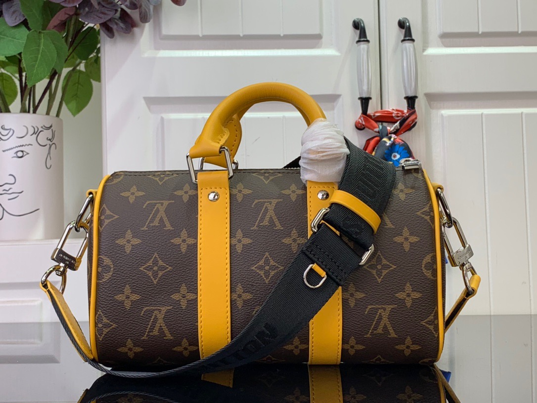 Louis Vuitton LV Men Keepall Bandouliere 25 Bag Handbag M12733 Yellow