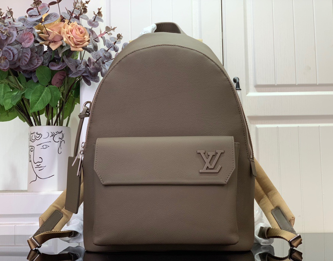 Louis Vuitton LV Men Takeoff Backpack Bag Handbag M11625 Coffee