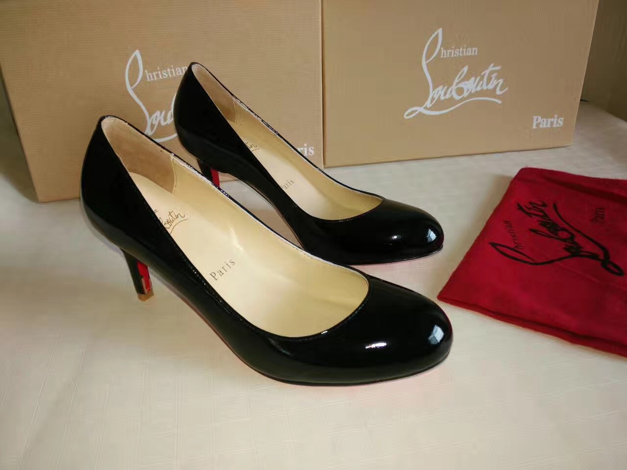 Christian Louboutin CL sandals 7cm heels black shoes