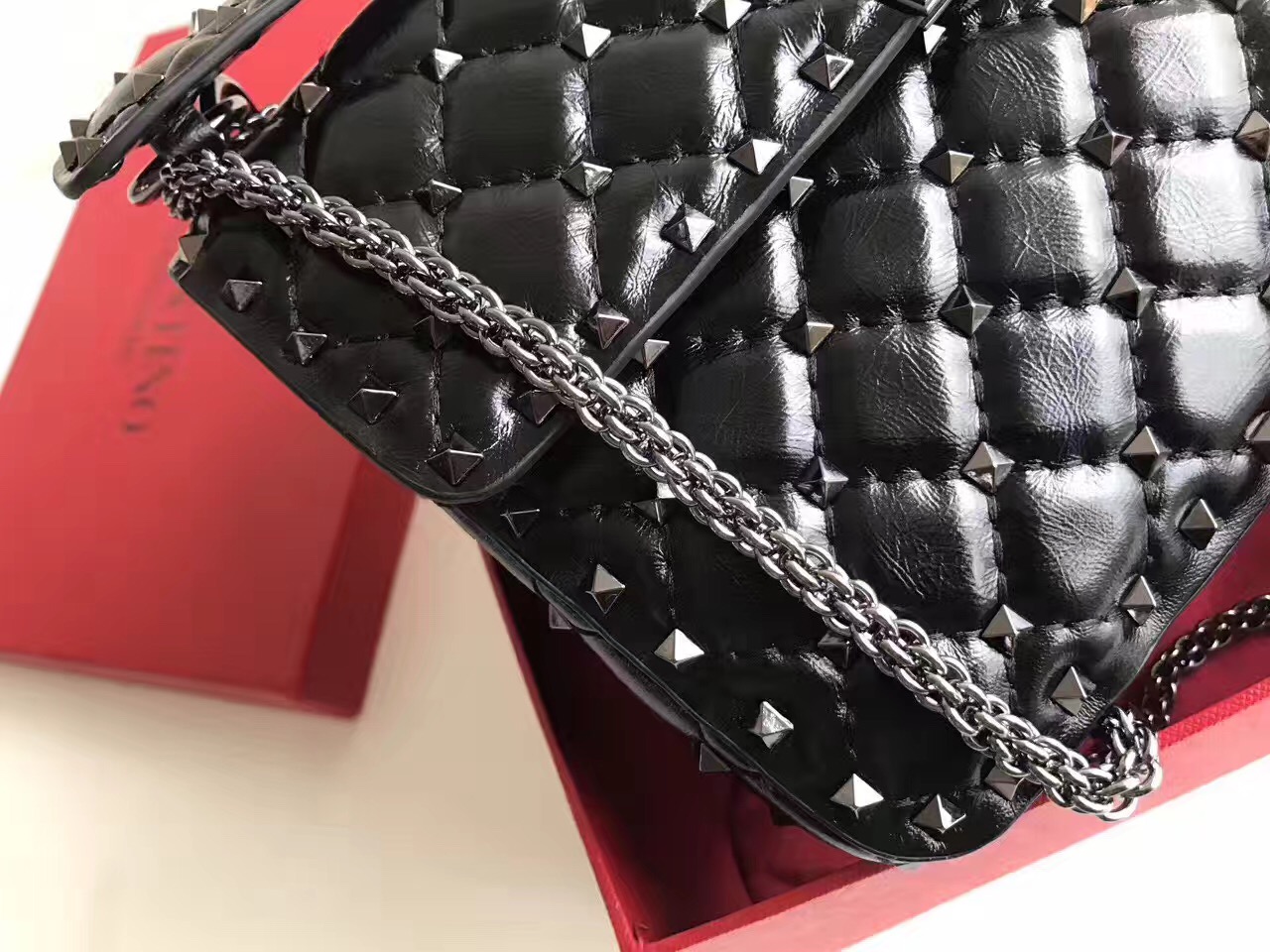 valentino black rockstud 24cm tote shoulder handbags