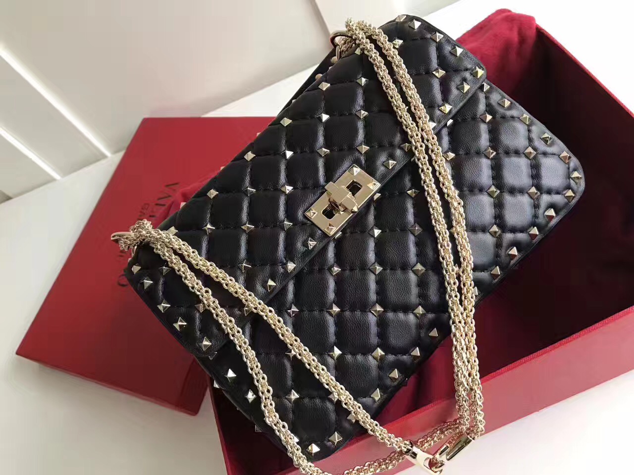 valentino rockstud tote black shoulder 24cm handbags