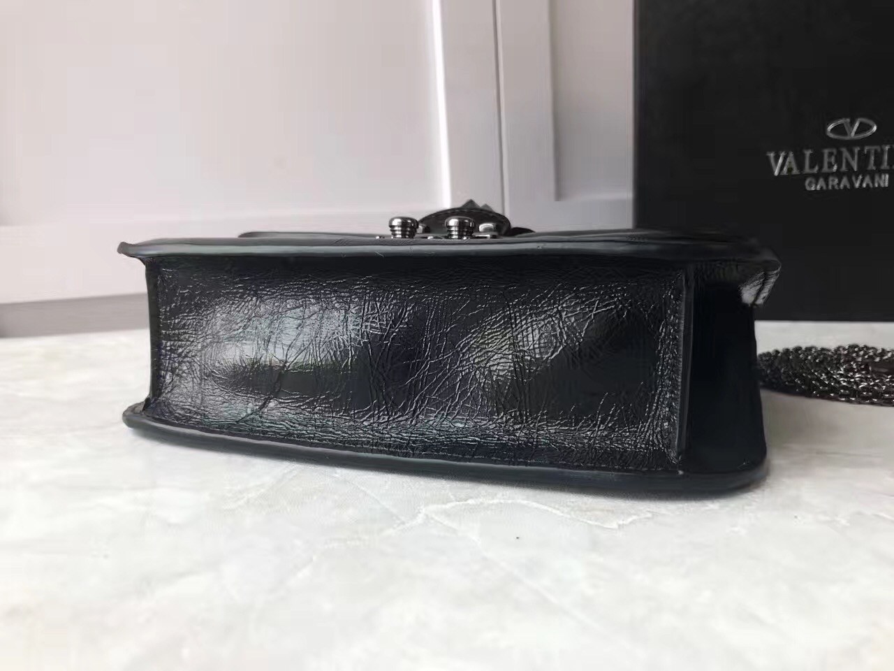 valentino small chain black cross body handbags